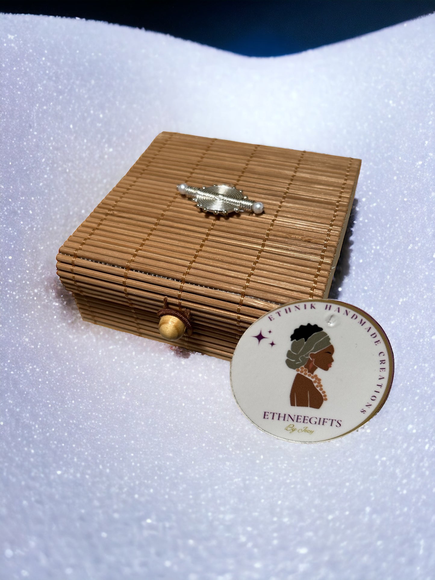 ETHNEEK BOX Bronze Akan Weight