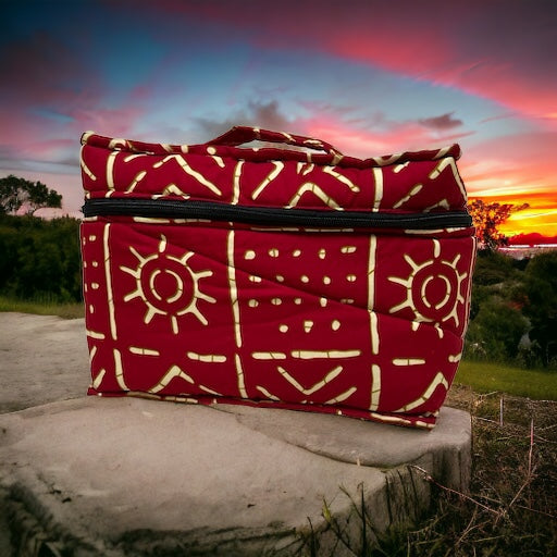ETHNEEK VANITY BAG (MEDIUM)