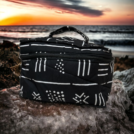 ETHNEEK VANITY BAG (MEDIUM)