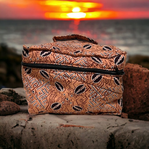 ETHNEEK VANITY BAG (MEDIUM)