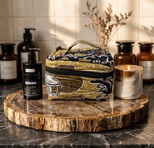 THE ESSENCE CAPSULE