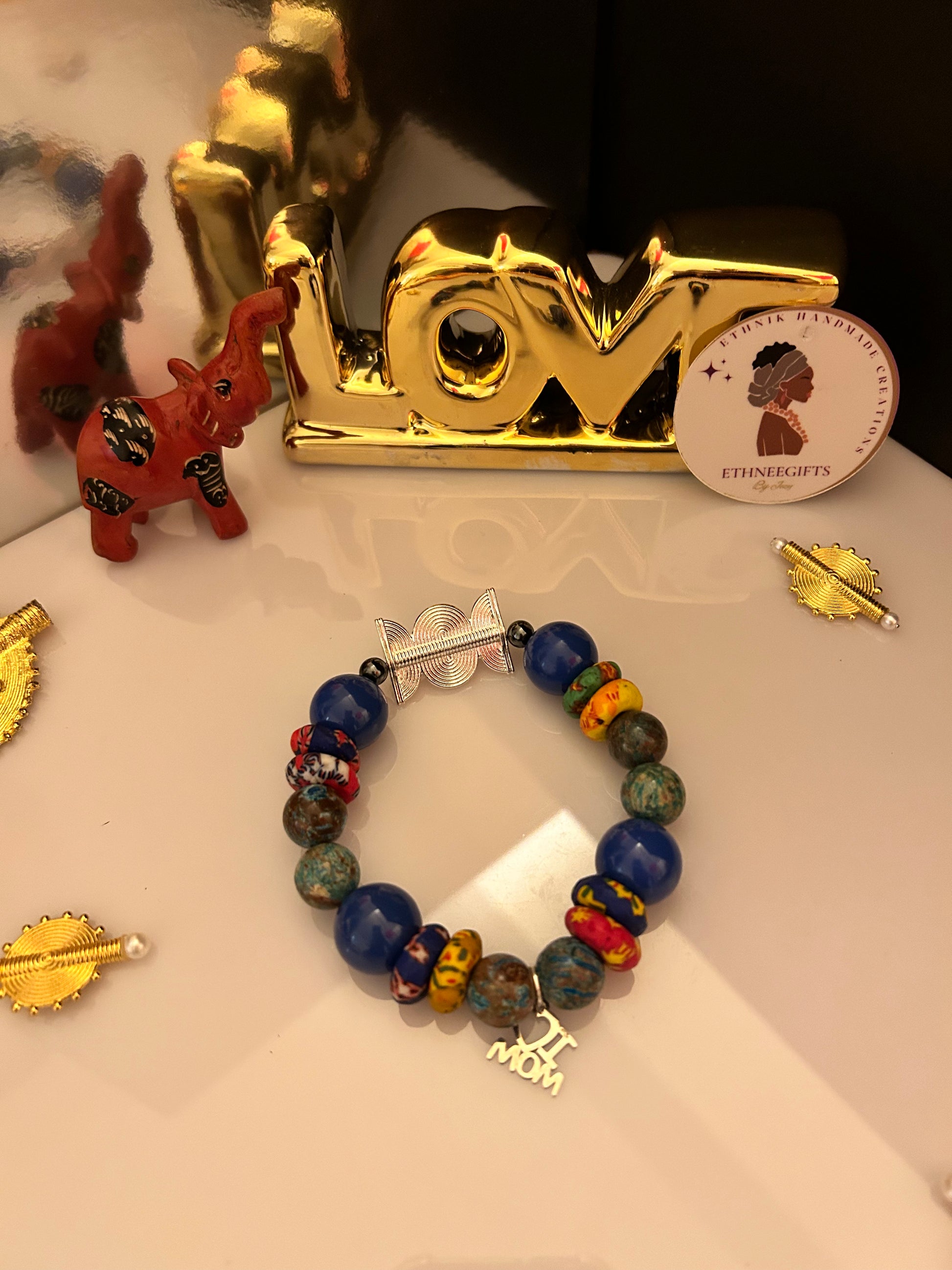 ETHNEEGIFTS - QUEEN MOTHER BRACELET "I love Mom"