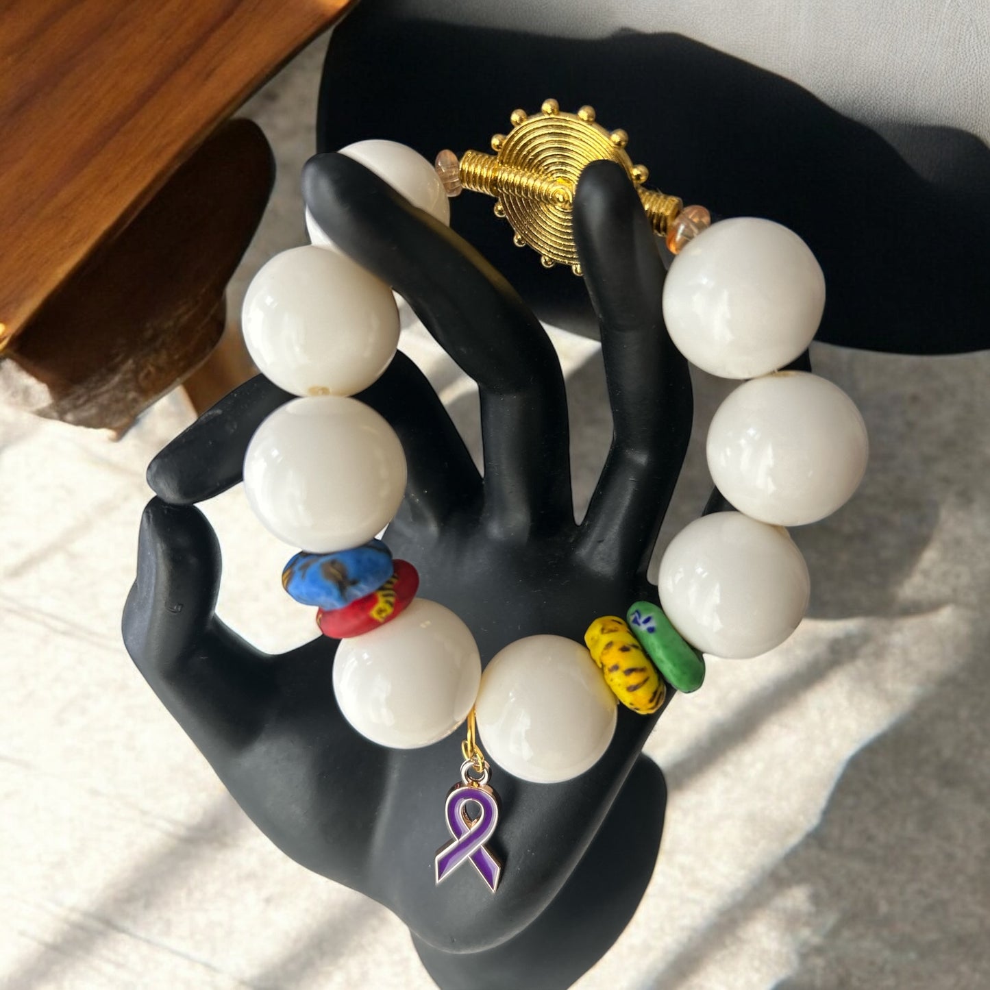 ALZHEIMER BRACELETS Krobo & White Beads