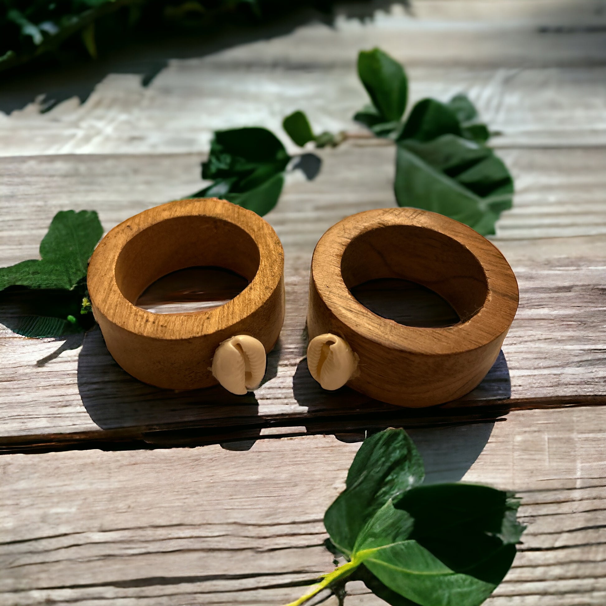 ETHNEEGIFTS - NAPKINS WOOD RINGS (1 Set of 2)