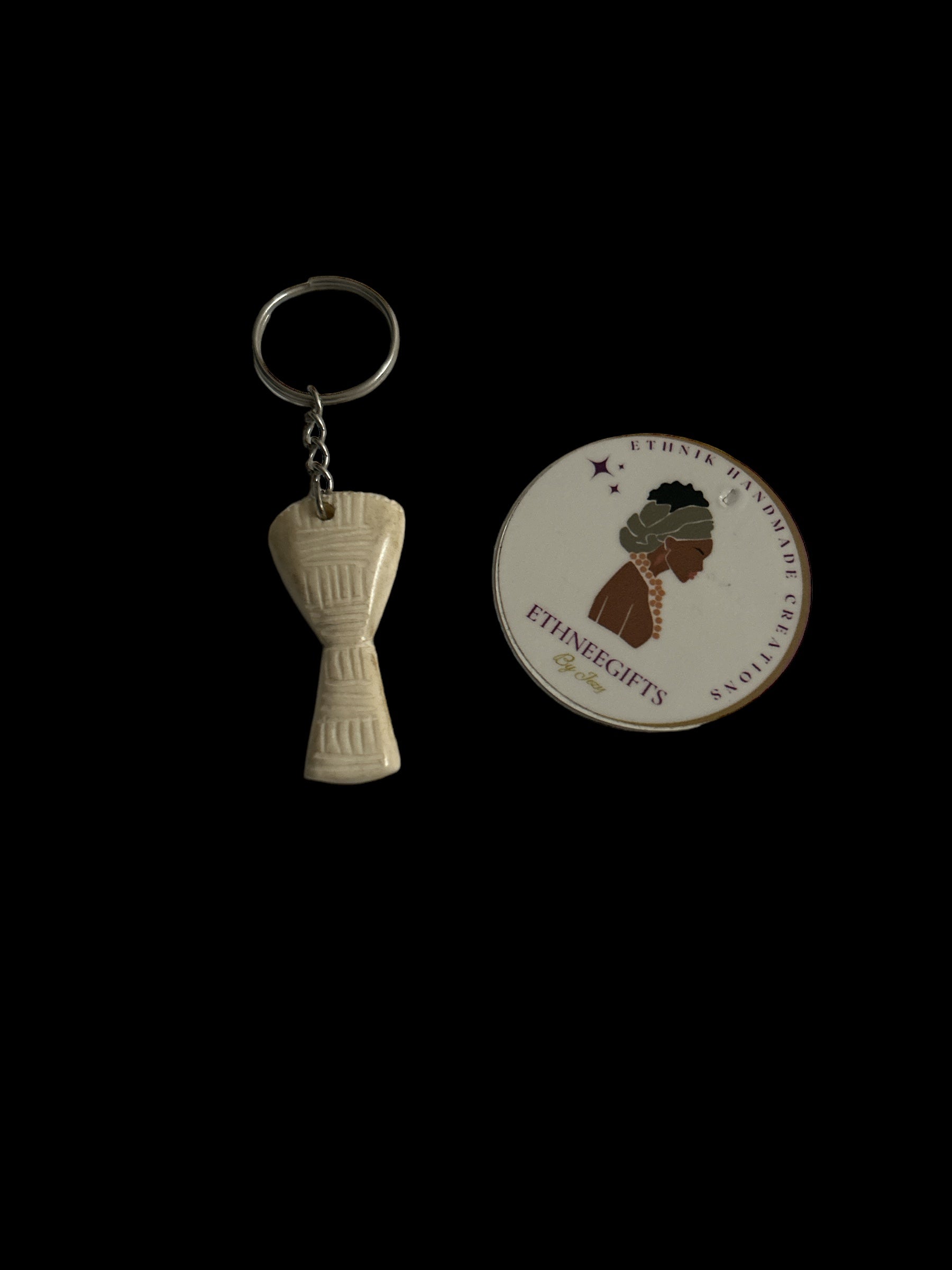 ETHNEEGIFTS - KEYRING " TAM-TAM "