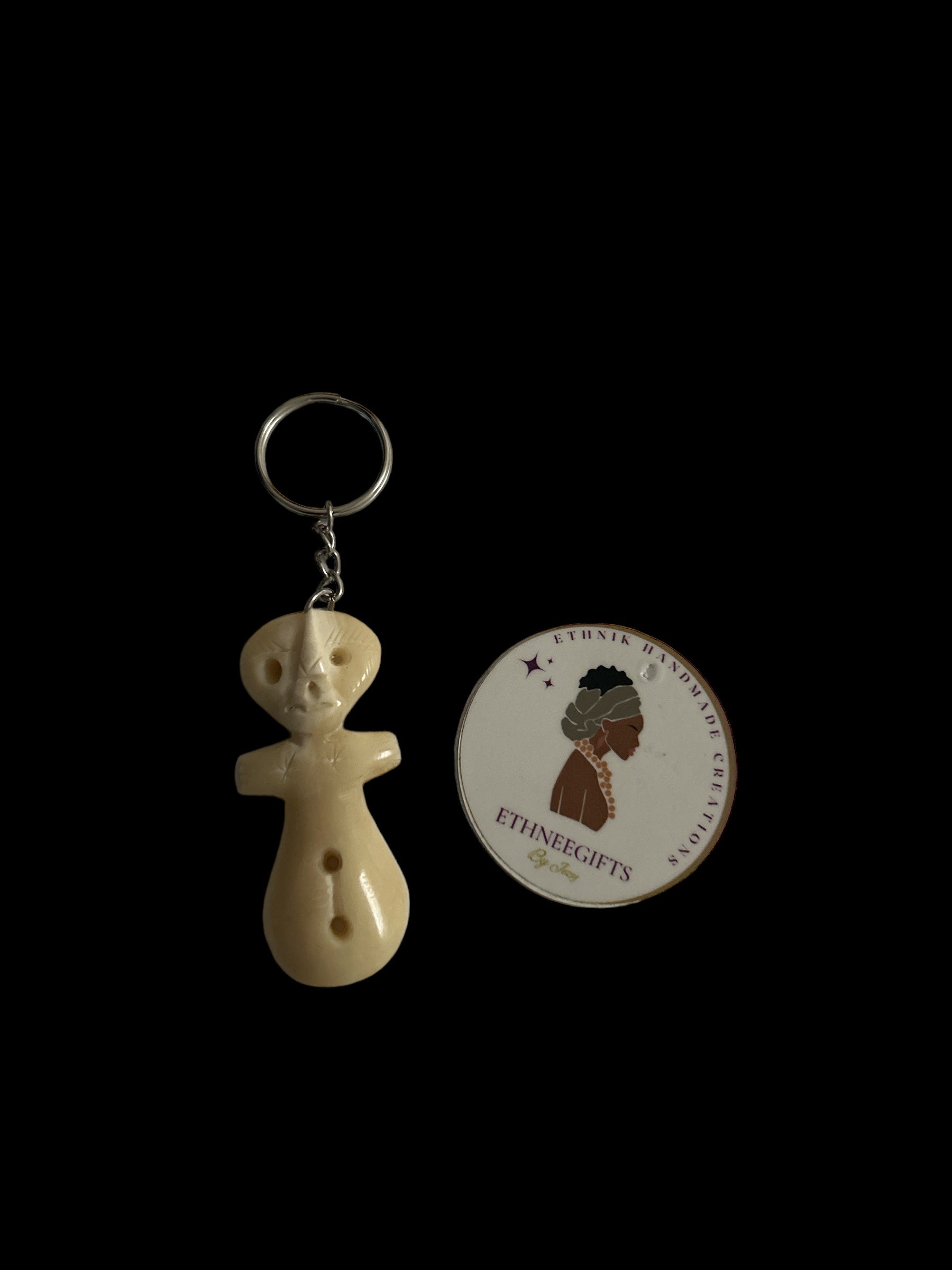 ETHNEEGIFTS - KEYRING " POUPEE "