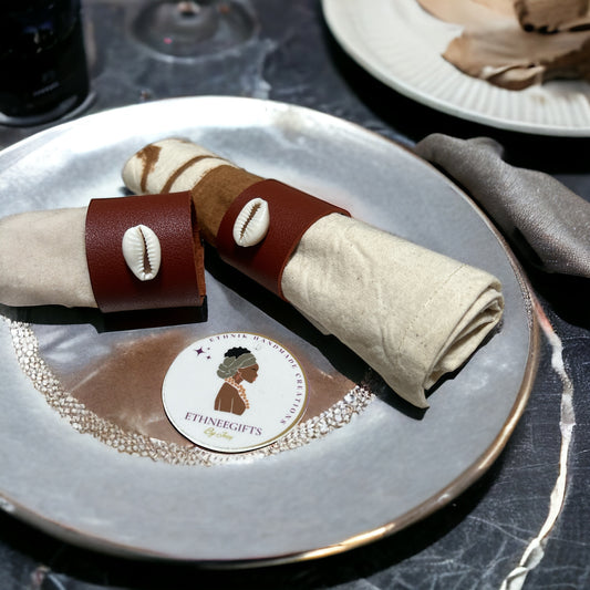 ETHNEEGIFTS - NAPKINS RINGS LEATHER & COWRIE (1 Set of 2)