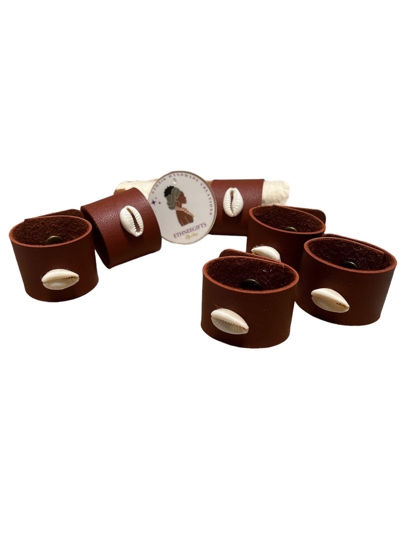 ETHNEEGIFTS - NAPKINS RINGS LEATHER & COWRIE (3 Set of 2) 6