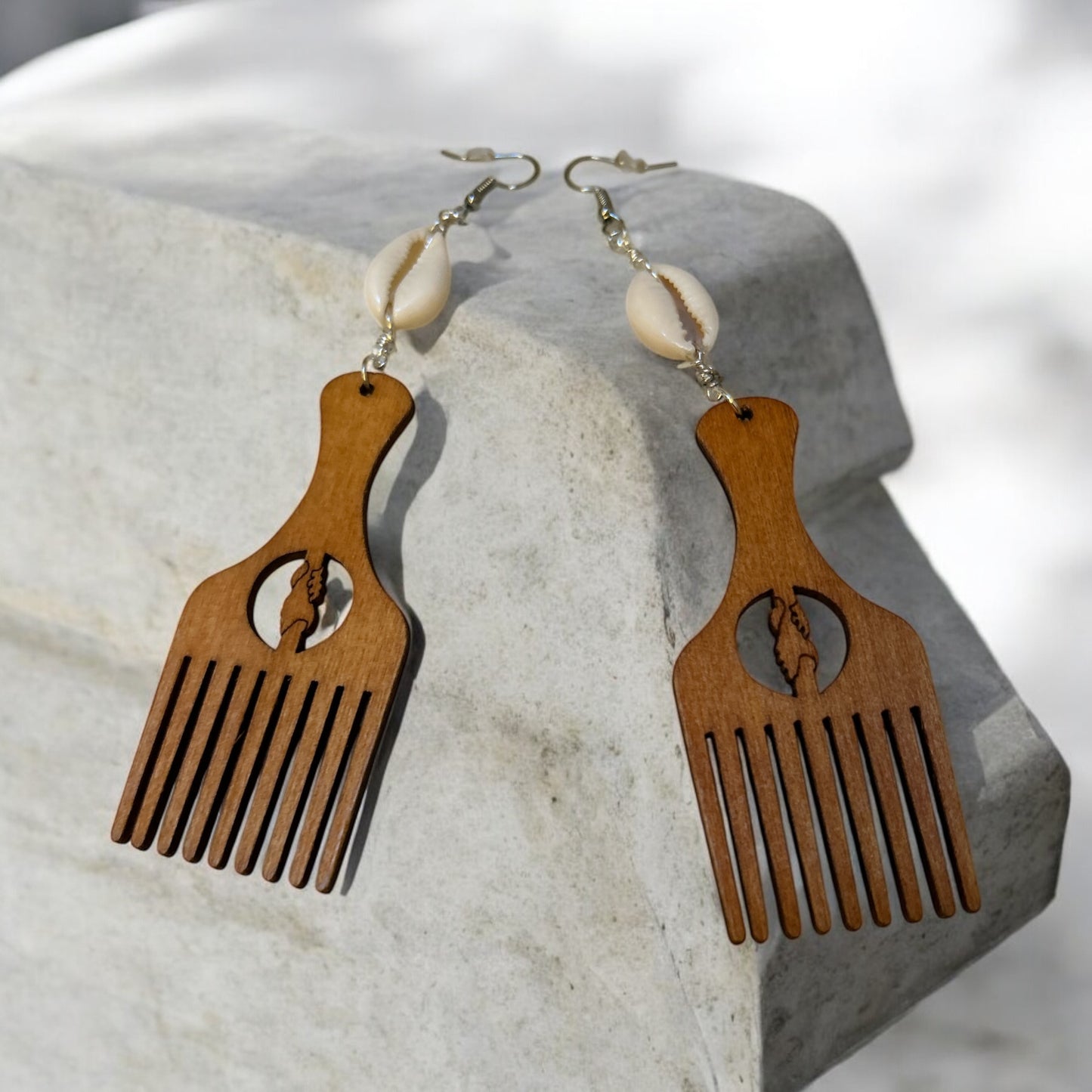 Earrings SANAA Comb with cowries