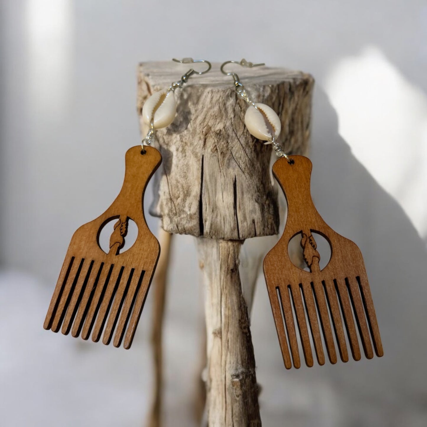 Earrings SANAA Comb with cowries
